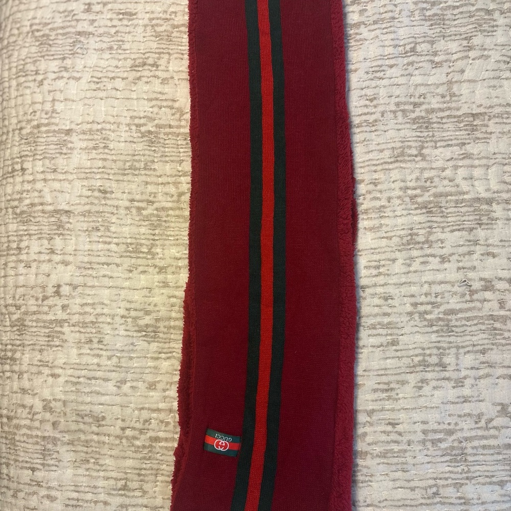 GUCCI Scarf - Picture 3 of 5